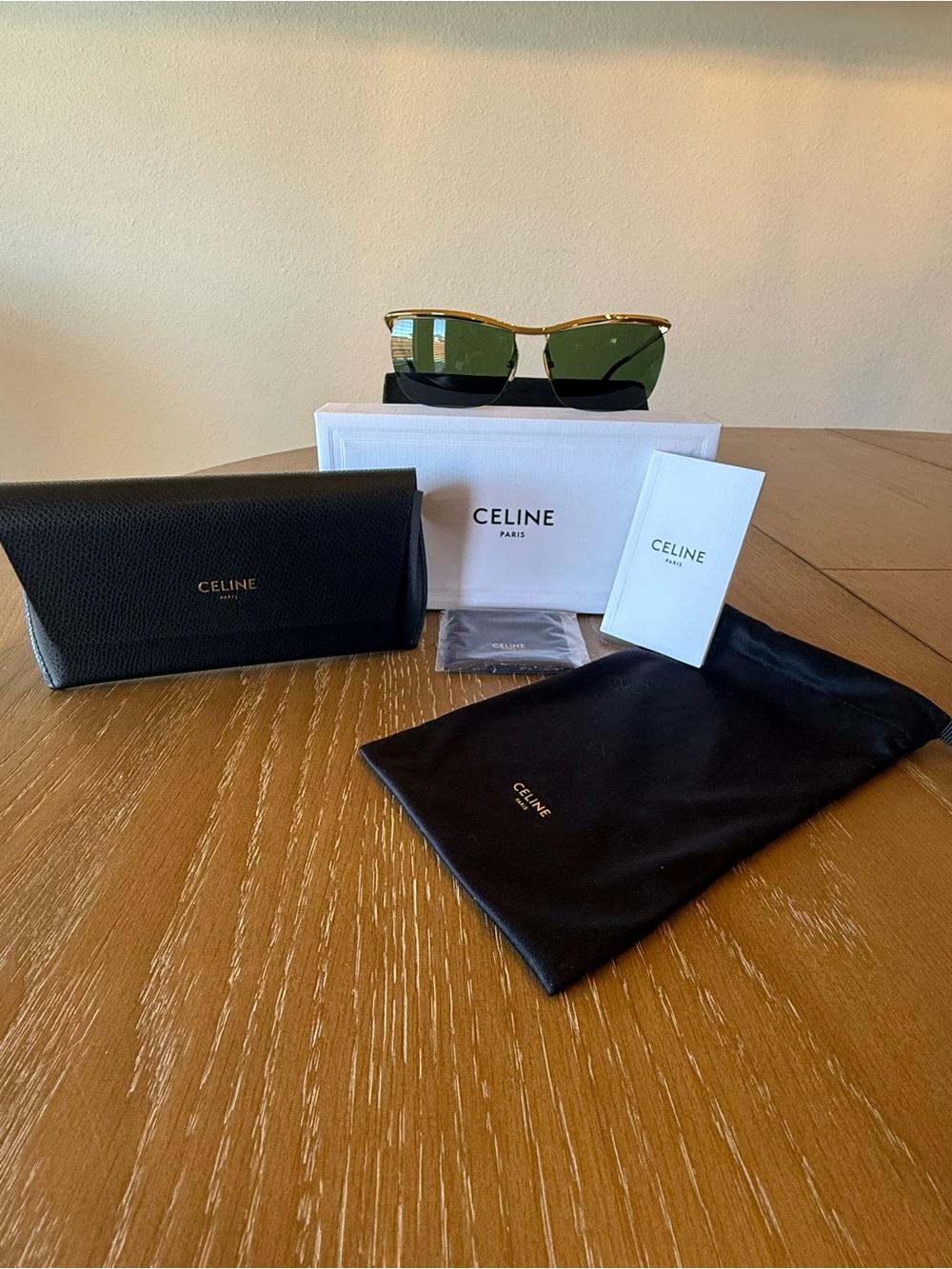 CELINE CL40307U Gold Green Sunglasses 62-12-140 Full Set